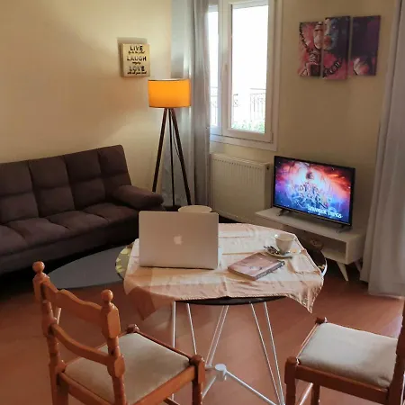 J'living Apartment